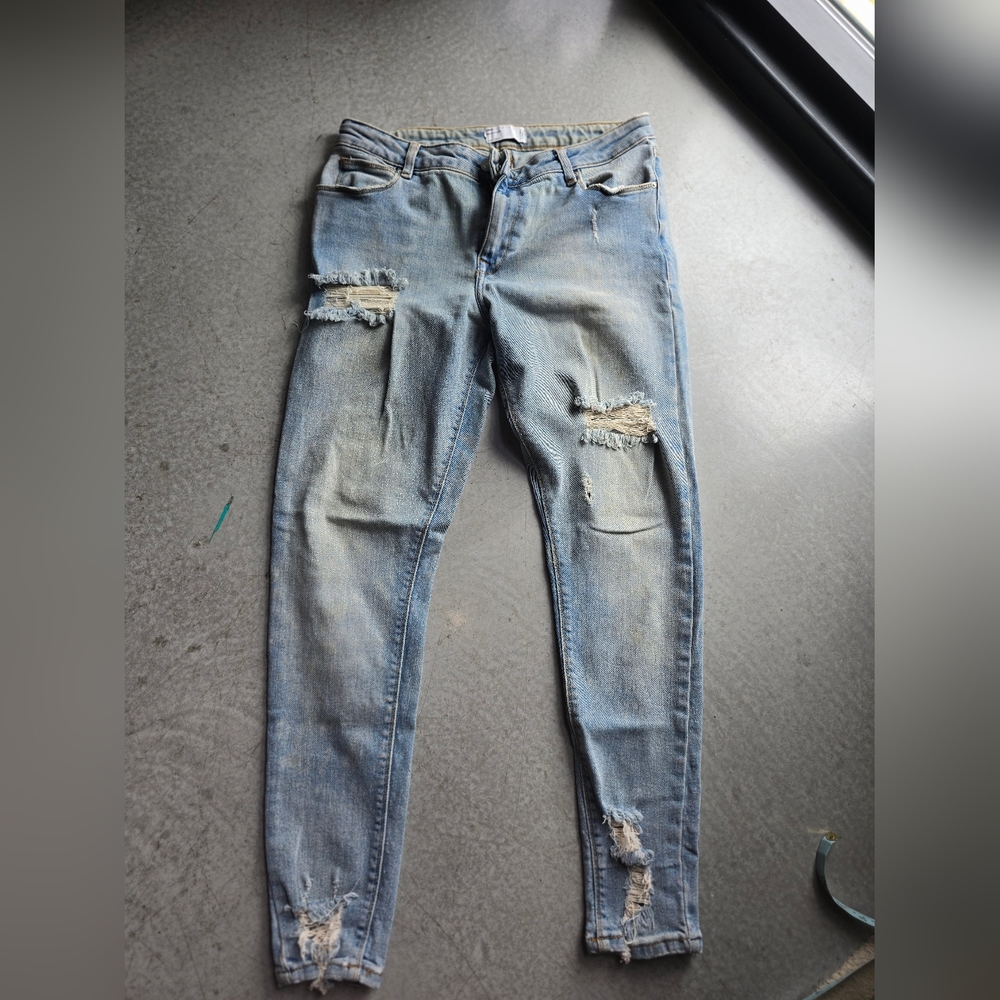 ASOS Design Powerstretch jeans sz 33 waist, 32 length